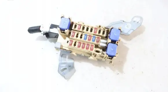 Infiniti Q50 Fuse box set