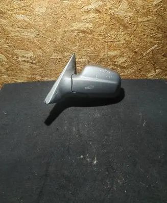 Hyundai Terracan Front door electric wing mirror