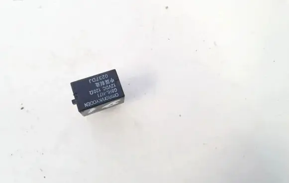 Honda Civic Other relay 0237dj g8hl-h71