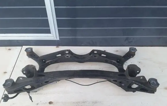 Skoda Superb B8 (3V) Rear subframe 3Q0505447A