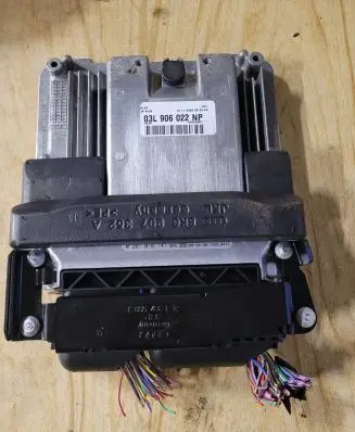 Audi A5 8T 8F Engine control unit/module 03L906022NP