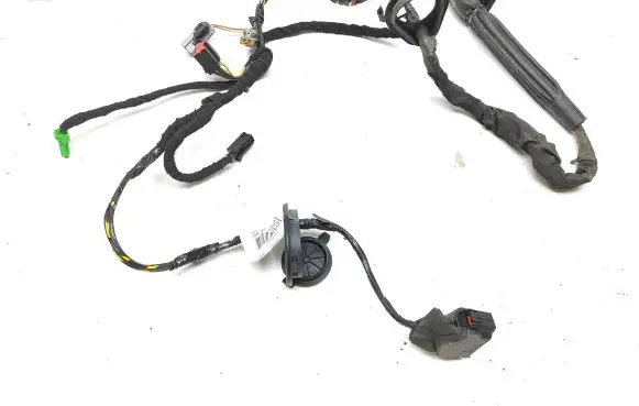 Volvo V50 Front door wiring loom 30772114AE 992311110 030772