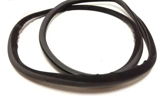 Volvo S80 Rubber seal rear door 