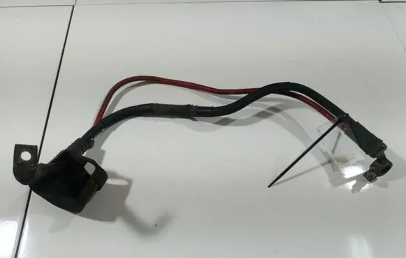 Positive cable (battery)