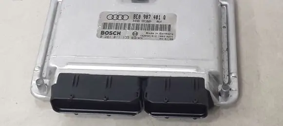 Audi A4 S4 B6 8E 8H Engine control unit/module 8E0907401Q 0281011135