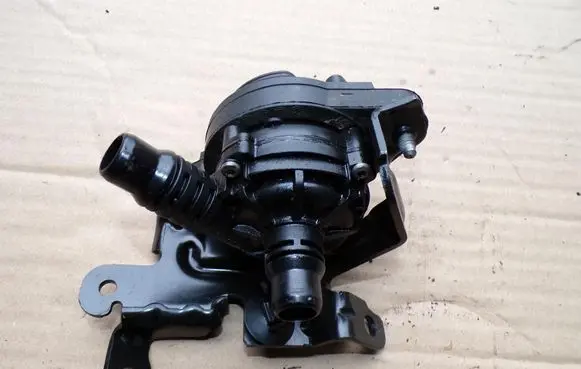 Peugeot 308 Electric auxiliary coolant/water pump 9832060580