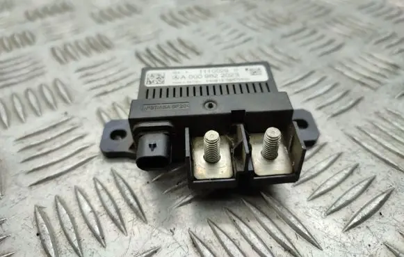 Mercedes-Benz A W176 Other relay A0009822023