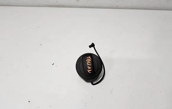 Volkswagen Tiguan Fuel tank filler cap 5WA201550 5WA201553