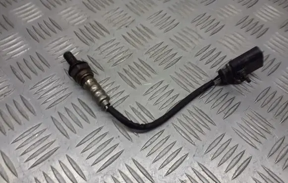 Volkswagen Polo IV 9N3 Lambda probe sensor 03C906262