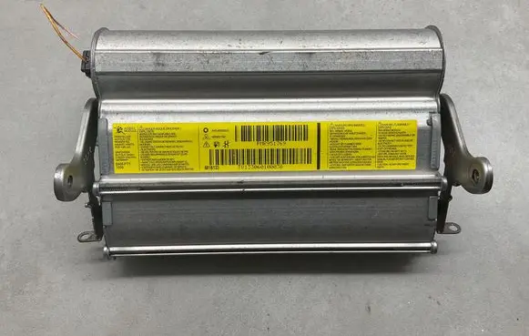 Mitsubishi Colt Passenger airbag A4548600502 6018133 PMR951769