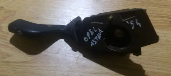 Opel Astra F Wiper control stalk 90306520