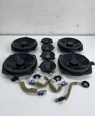Land Rover Range Rover L405 Audio system kit NAA