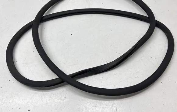 Porsche Panamera (970) Front door rubber seal 97053726502