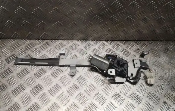 Mercedes-Benz CLK A209 C209 Seat belt adjustment motor A2038600282 2038600282