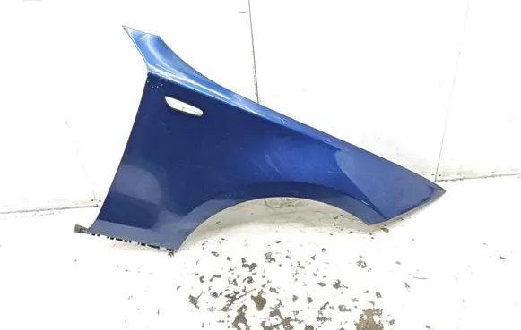 BMW 1 E82 E88 Fender BL.PP.BMW.E88