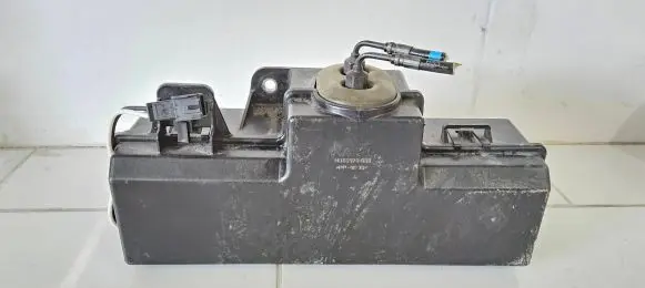 Opel Insignia A Tailgate hydraulic pump motor HB80076065