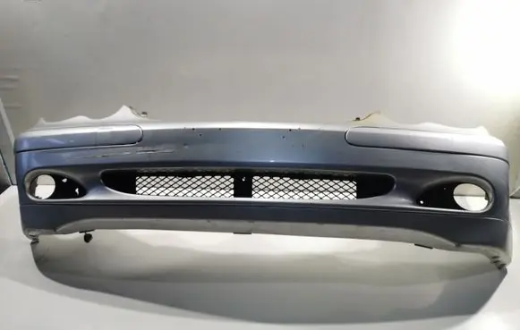 Mercedes-Benz C W203 Front bumper
