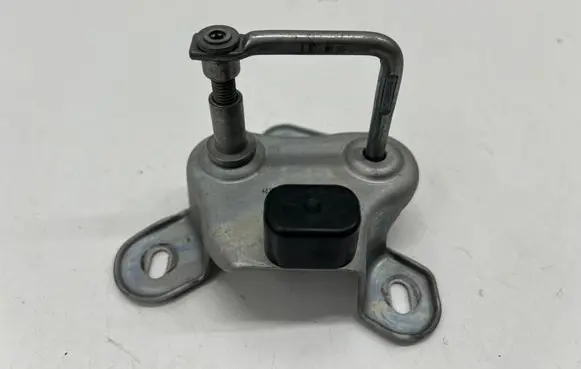 Skoda Kodiaq II Engine bonnet/hood lock/latch loop/hook 57H823186