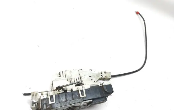 Loading door lock