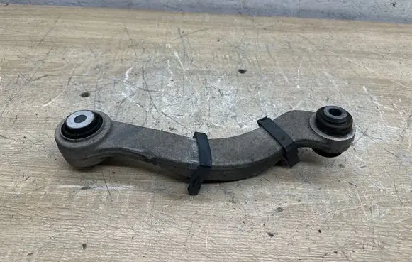 BMW 7 F01 F02 F03 F04 Rear upper control arm/wishbone 608216