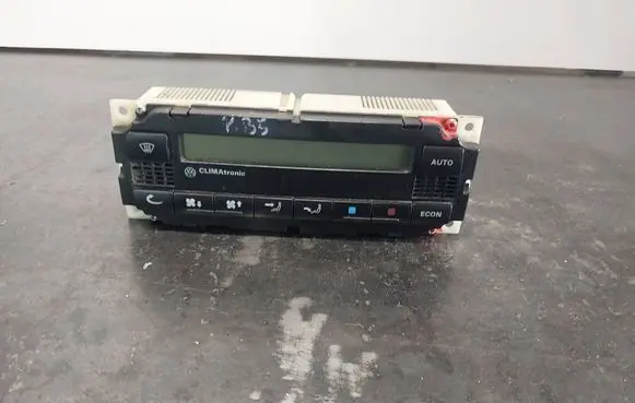 Volkswagen PASSAT B5 Climate control/heater control trim 3B1907044A 5HB007617-02