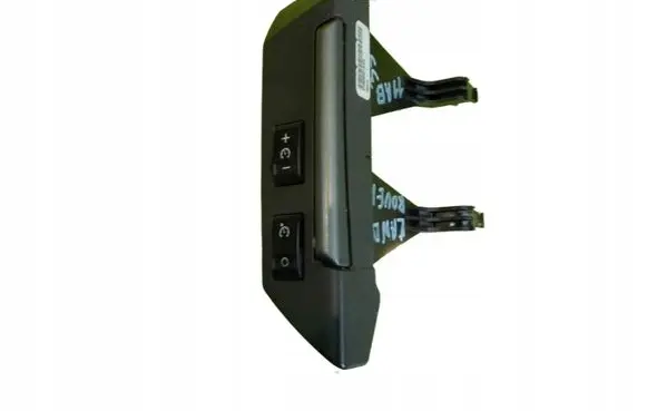 Land Rover Discovery 3 - LR3 Other switches/knobs/shifts XPD500601WVH 11AB39