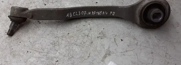 Mercedes-Benz CLS C219 Front lower control arm/wishbone