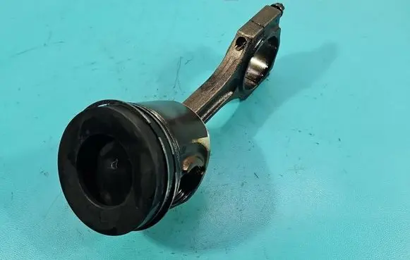 BMW X6 E71 Piston IMPRK1543022