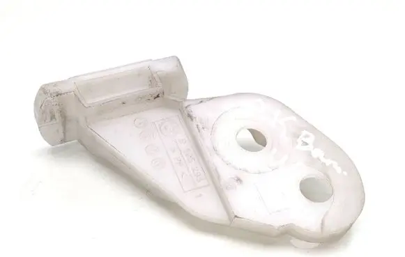 BMW 3 E46 Front bumper mounting bracket 8195295