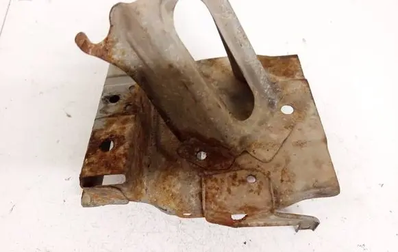 Honda FR-V Battery bracket 