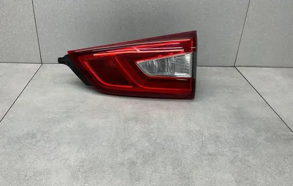 Nissan Qashqai Tailgate rear/tail lights 265504EA5A