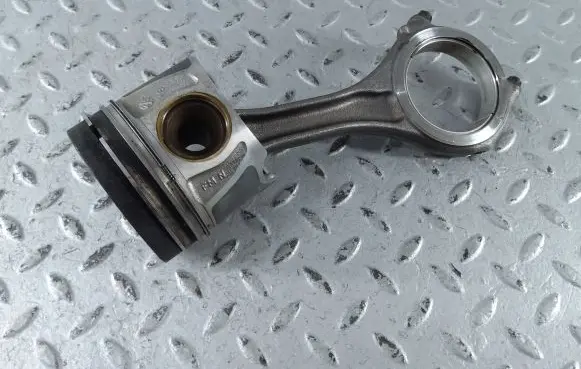 Audi A7 S7 4G Piston with connecting rod 059107065FJ 059198401H