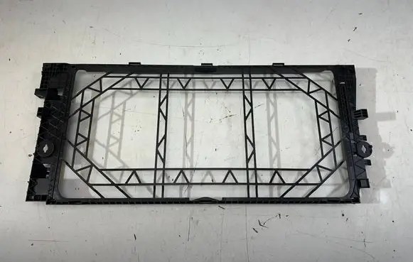 Volvo XC40 Radiator trim 32382007