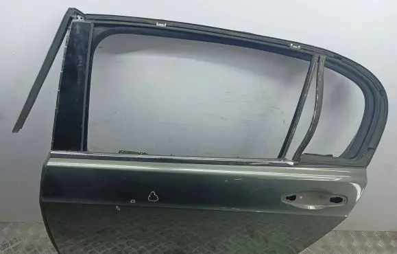 Bentley Flying Spur Rear door