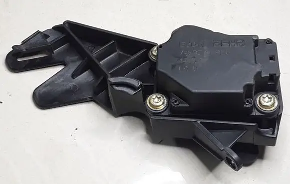Volvo S60 Air flap motor/actuator 74935
