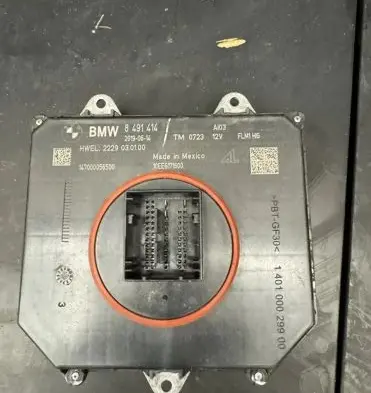 BMW X4 G02 LED ballast control module 8491414