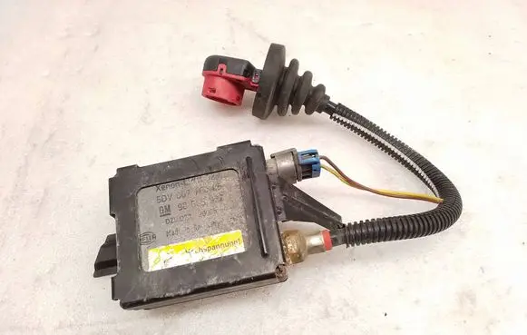 Audi A6 S6 C5 4B Headlight ballast module Xenon 5DV00776005 90565932