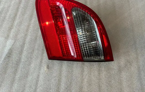 Mercedes-Benz E W211 Tailgate rear/tail lights A2118203064 2118203064 RWLS211