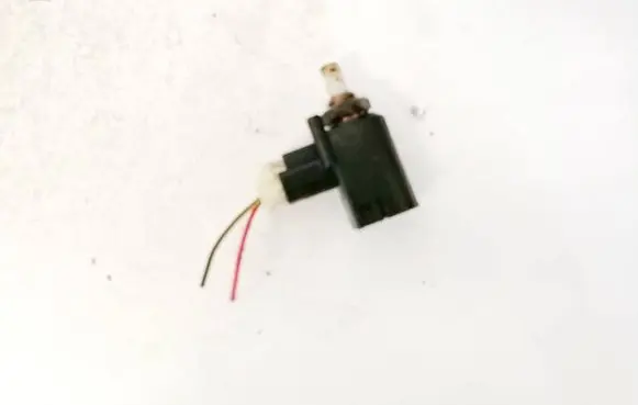 Toyota Corolla E120 E130 Brake pedal sensor switch cv591