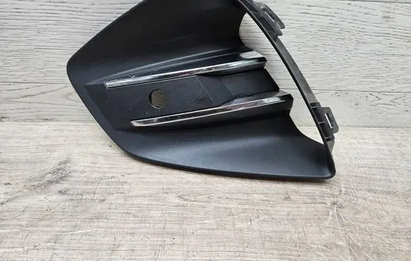 Renault Clio V Front bumper lower grill 263362697R