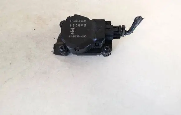 Ford Focus C-MAX Air flap motor/actuator 3m5h19e616ab 3m5h-19e616-ab