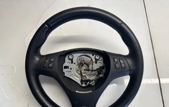 BMW 3 E90 E91 Steering wheel 7839075 5577299239AC 3369E871L