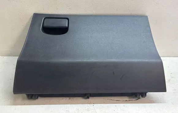 Toyota Yaris Glove box 555500D060