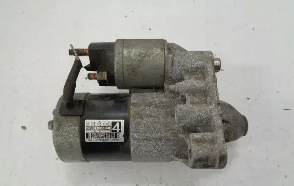 Peugeot 2008 I Starter motor 9801667580