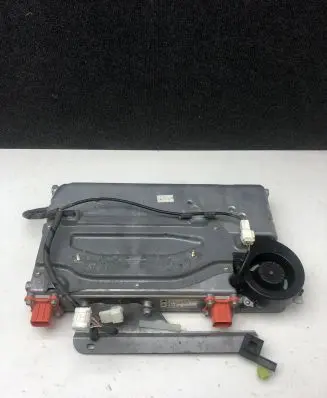 Toyota Prius (XW30) Voltage converter inverter G909047040
