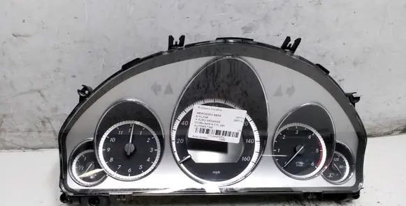 Mercedes-Benz E W212 Speedometer (instrument cluster) A2129005104 A2C53257171 A2C53299345