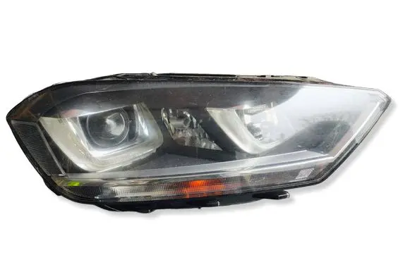Volkswagen Golf Sportsvan Headlight/headlamp 517941034B 90056399