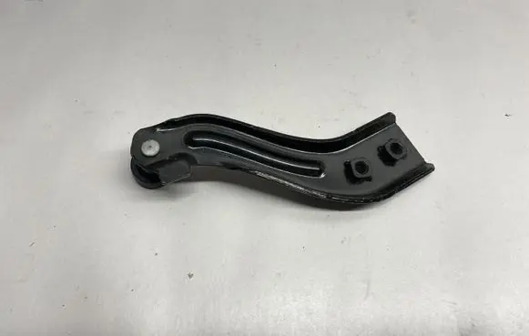 Chrysler Pacifica Sliding door lower roller guide/hinge 