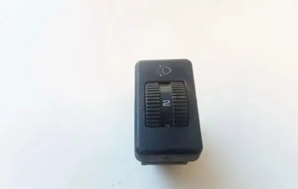 Volkswagen PASSAT B3 Headlight level height control switch 357941333