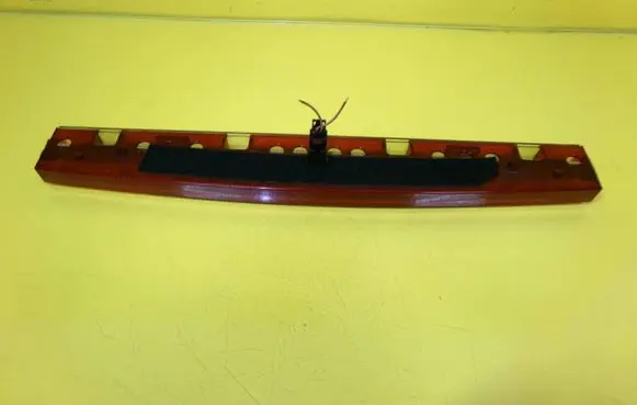 Audi A4 S4 B6 8E 8H Third/center stoplight 28427002